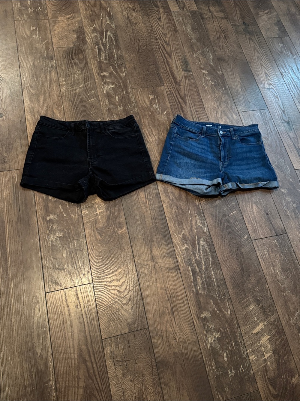 Old Navy High-Rise "Wow" Jean Shorts Bundle (Size 10)